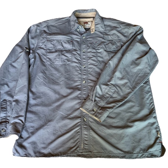 Dakota Grizzly Stay Cool Shirt - Picture 1 of 5